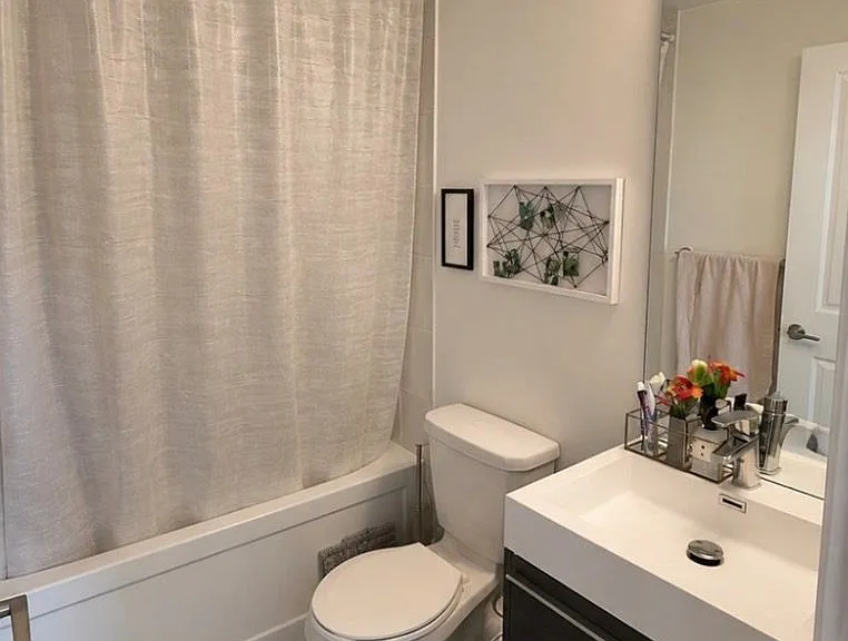 17 Zorra St #1413 — Photo 6