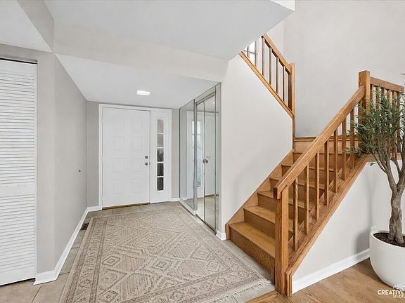 2nd image of 1102 Southbridge Ln