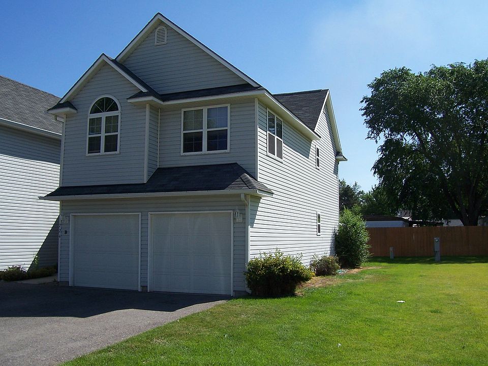 1st image of 724B Skyla Ct