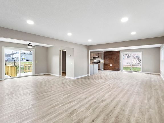 3rd image of 1102 Sapp Street