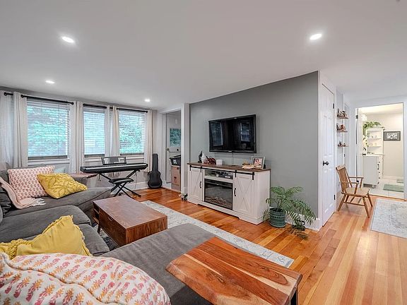 3rd image of 23 N Groton St #21