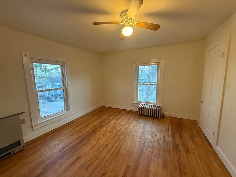442 Merrimack St #2W — Photo 7