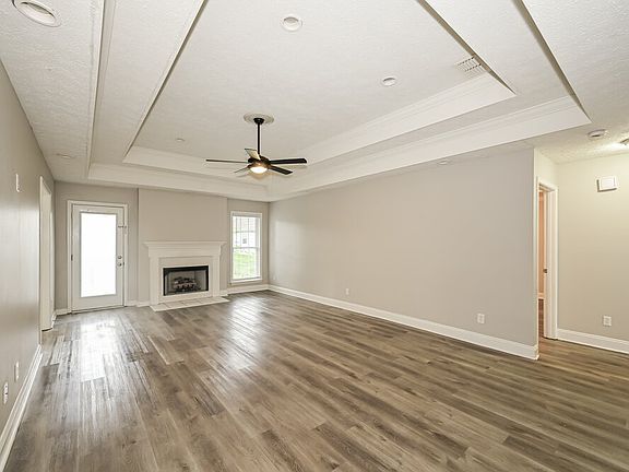 3rd image of 713 Almondwood Pl