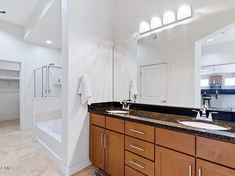 945 E Playa Del Norte Dr #4023 — Photo 23