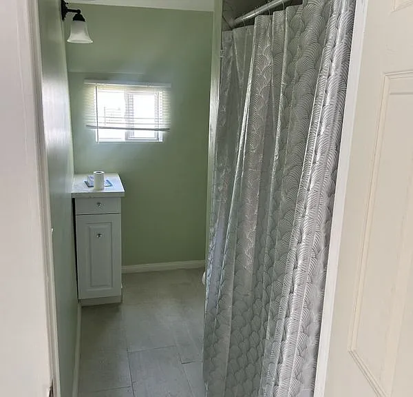 3714 Daisy St — Photo 4