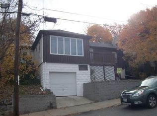 22 Hawthorne St, Lynn, MA 01902