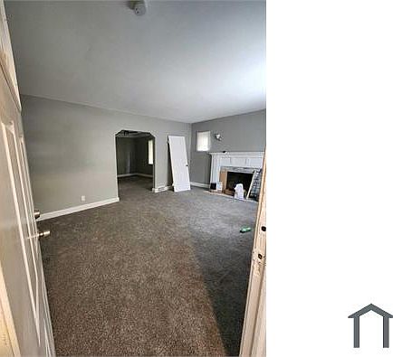 2nd image of 2525 La Belle St