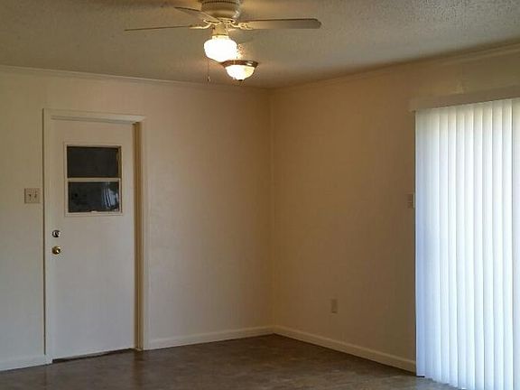 4th image of 15126 Marsha Dr