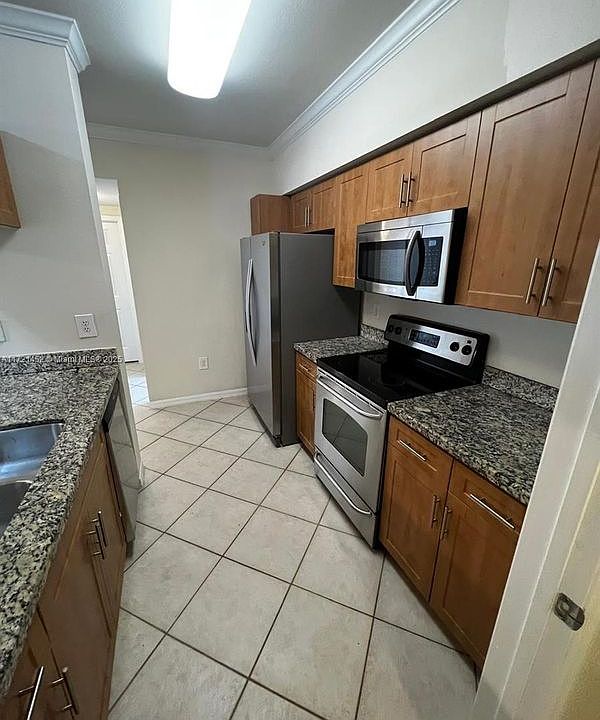 1st image of 6482 Emerald Dunes Dr #215