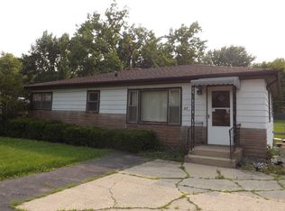 37170 N Delany Rd, Gurnee, IL 60031