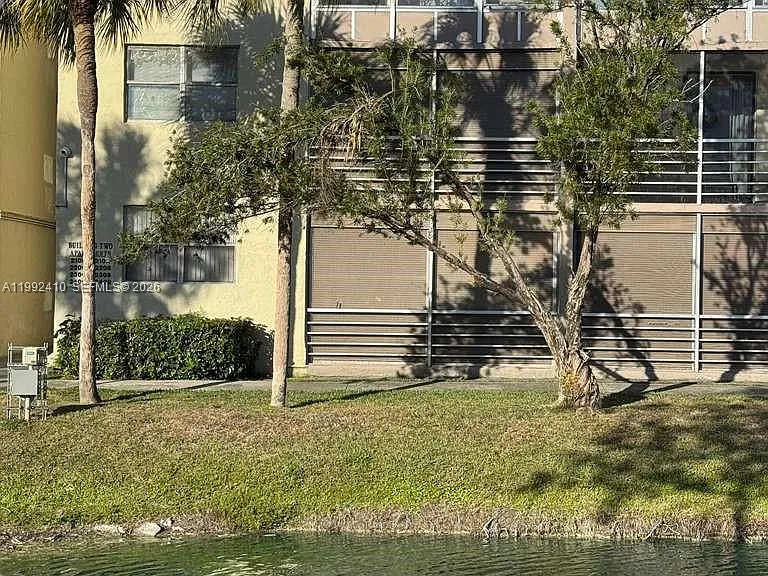 1810 SW 81st Ave #2106 — Photo 11