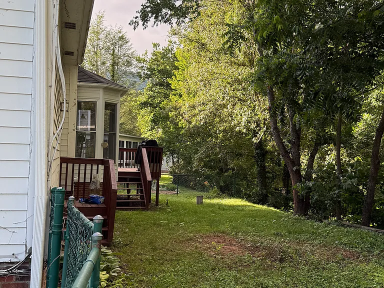 6 N Leslie Ln — Photo 17