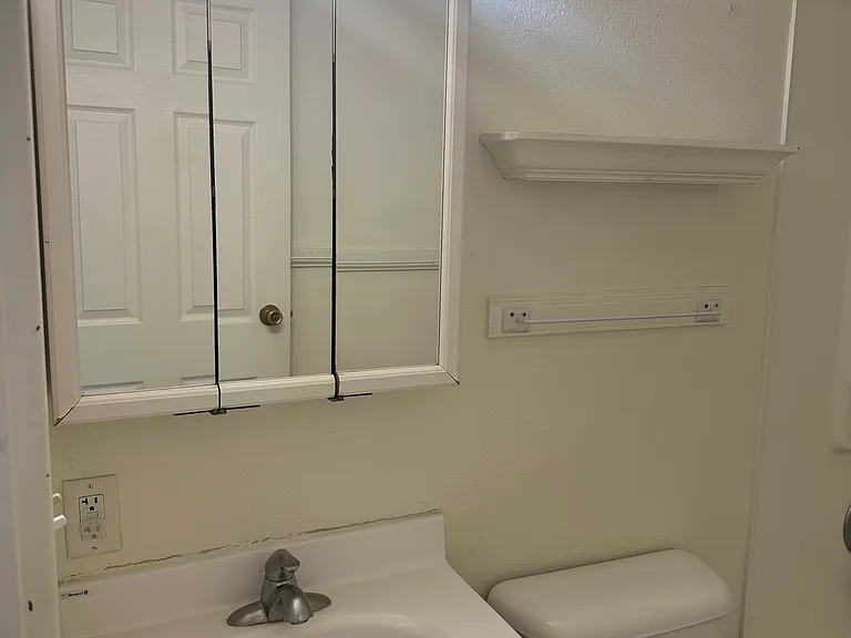 1314 W Pasewalk Ave #15 — Photo 11