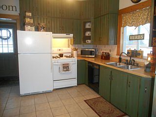 2nd image of 42 Cornell Ave