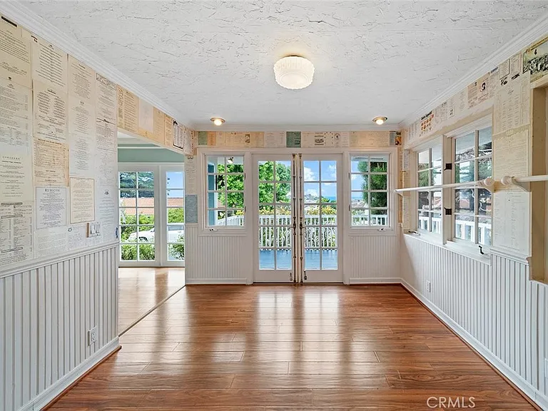 905 Emerald Bay — Photo 23