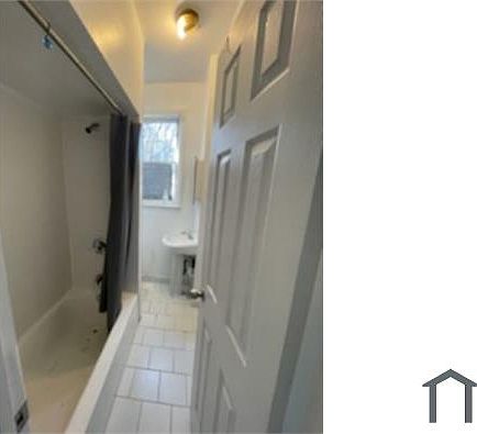 5th image of 6 Van Cortlandt Park Ave APT 3S