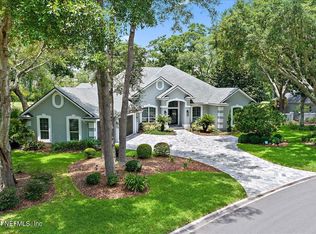 806 Chicopit Ln, Jacksonville, FL 32225