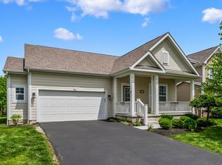 894 Broadview Chase Dr, Delaware, OH 43015