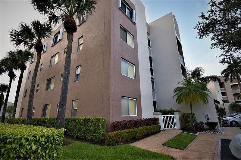 1st image of 7801 Granville Drive #101
