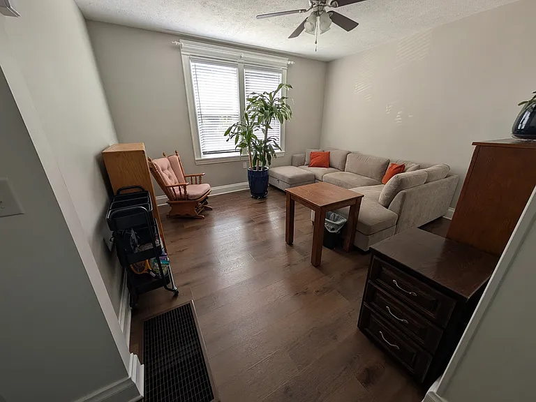 5122 Section Ave — Photo 10