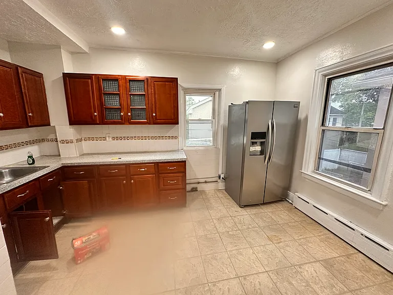 3222 Kings Hwy #1 — Photo 10
