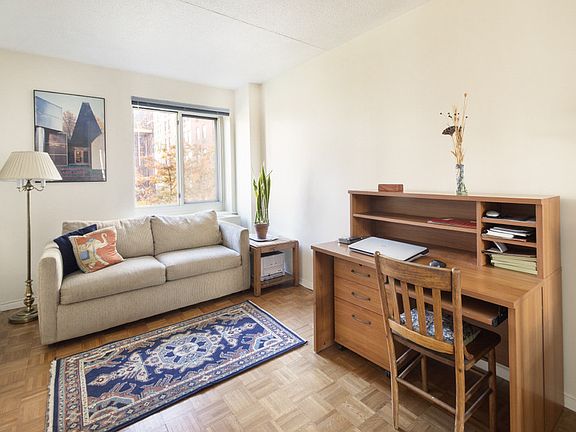 5th image of 100 W 89th St APT 5L