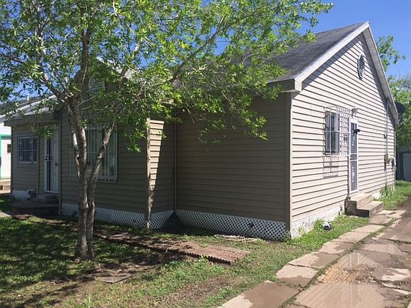 2nd image of 780 N Bonham St