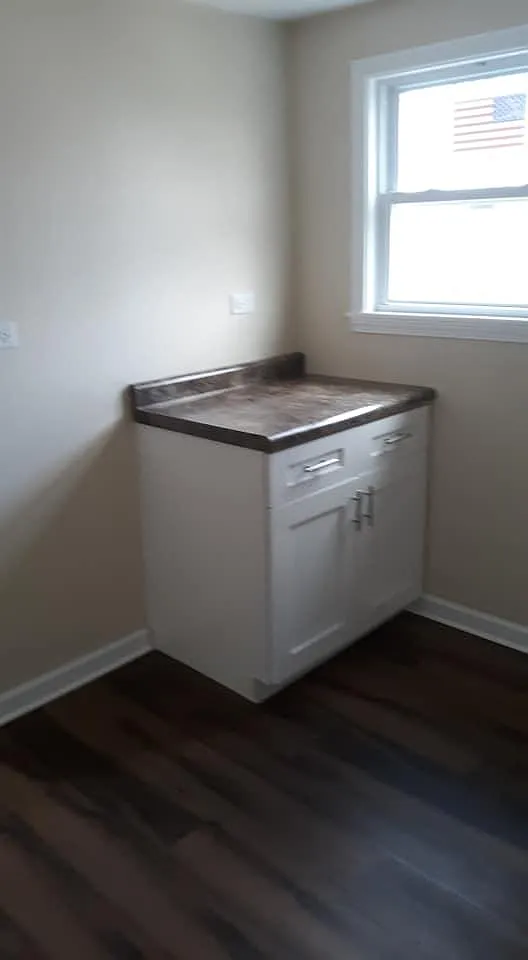 1 bed, $925 — Photo 2