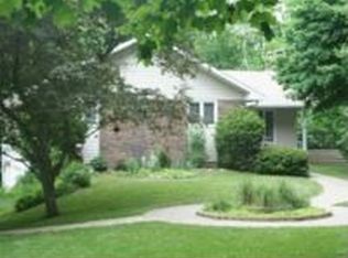 108 Woods Rd, Denver, IA 50622