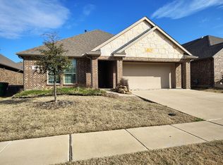 328 Burr Ln, Fate, TX 75189