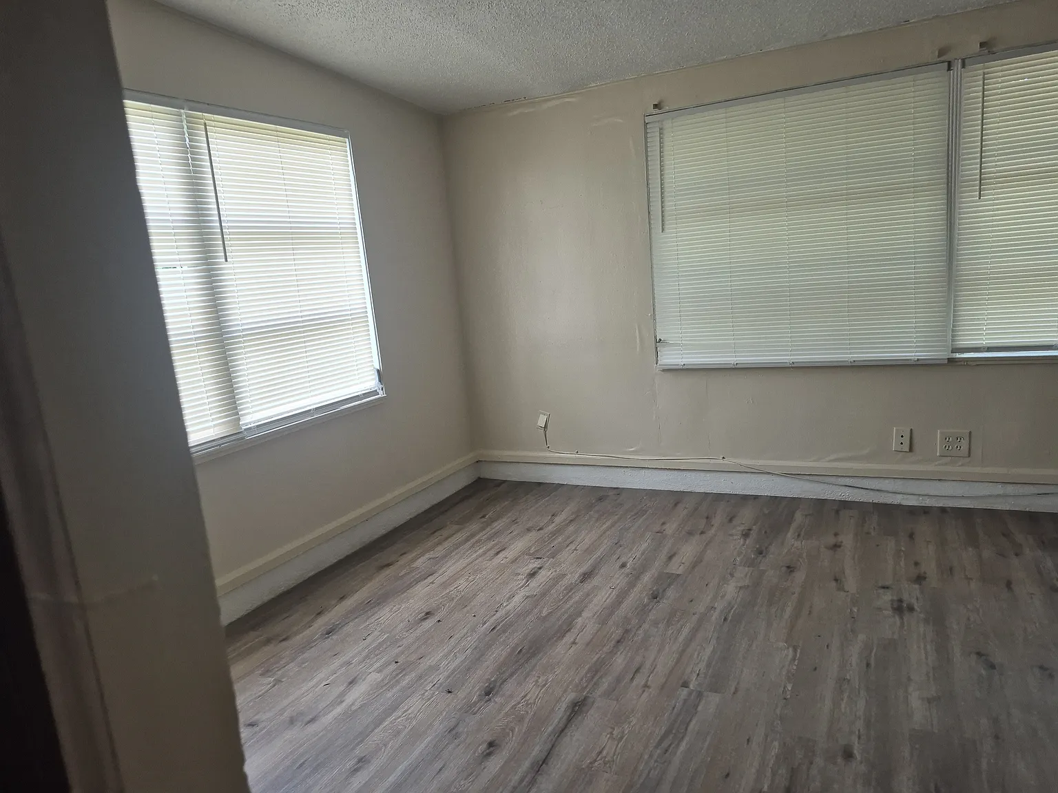 3 bed, 1825 sqft, $2,000 — Photo 3
