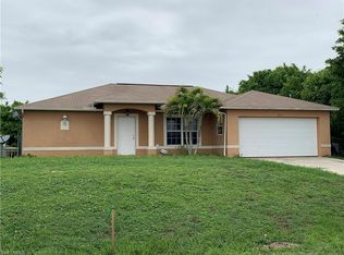 817 NE 10th Ter, Cape Coral, FL 33909