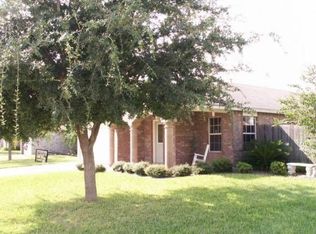 911 Briarwood Dr, Mission, TX 78574