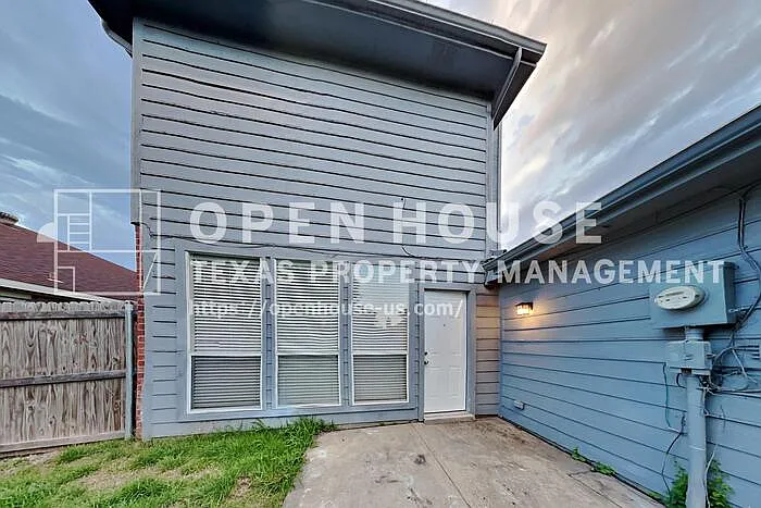 2312 Gerber Dr — Photo 21
