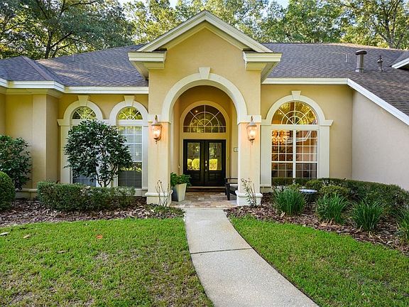 3rd image of 4239 SW 104TH TERRACE
