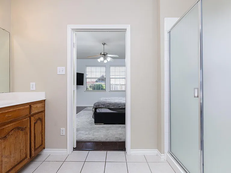 5904 Silver Buckle Dr — Photo 8