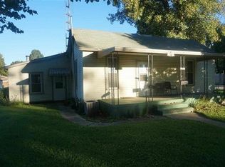 1431 N Kankakee St, Lincoln, IL 62656