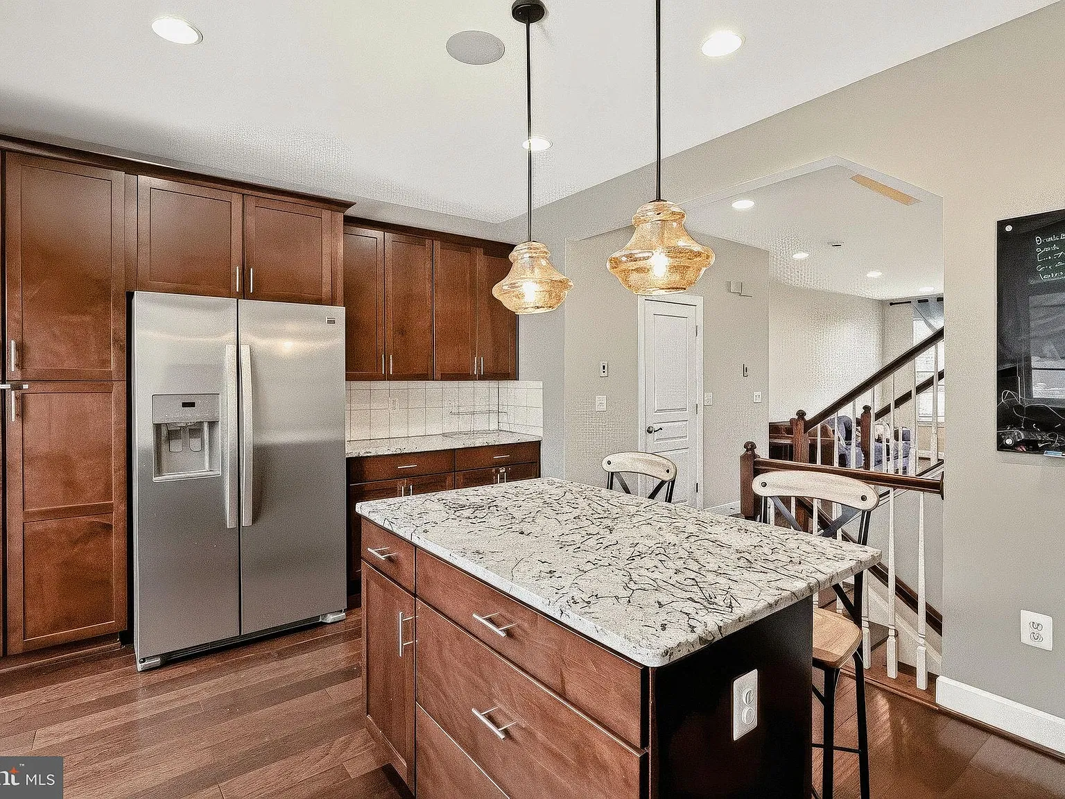 2 bed, 2.5 bath, 2373 sqft, $3,150 — Photo 3