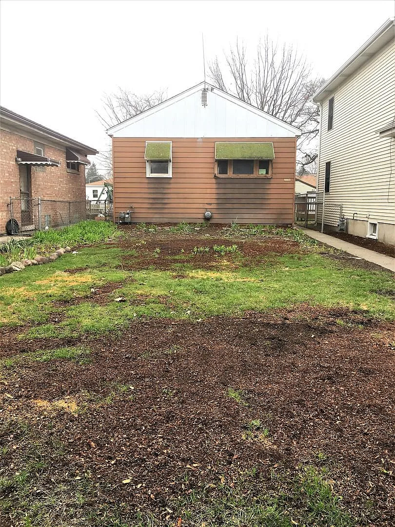 4203 Clinton Ave photo 1