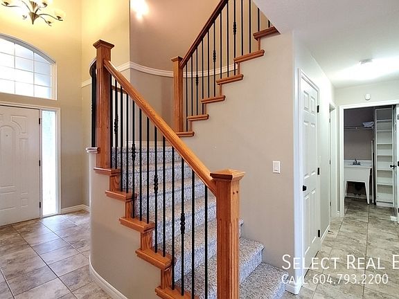 2nd image of 46483 Valleyview Rd