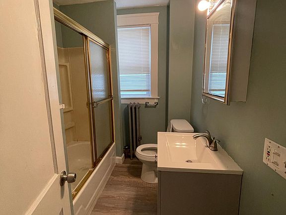 4th image of 47 Pleasant St Floor 2