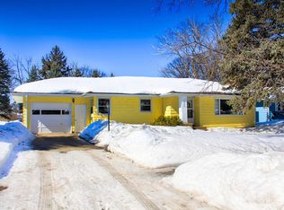 1609 16th St S, Moorhead, MN 56560
