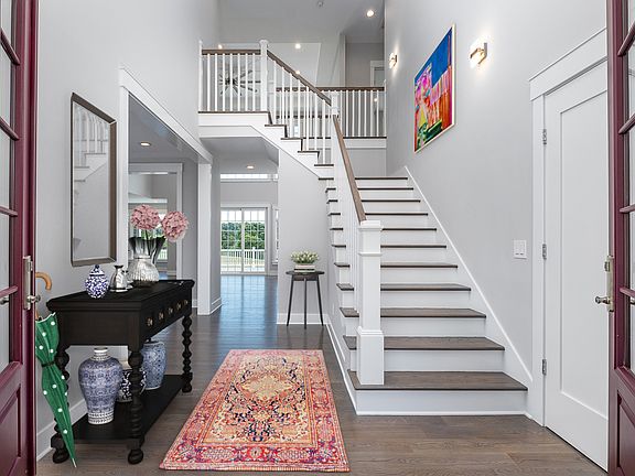 Entry foyer with 20' ceiling