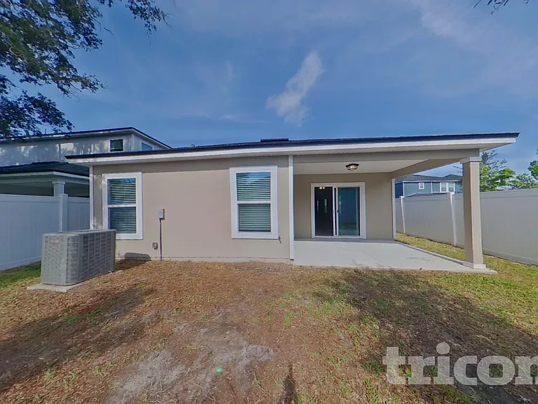 2025 Howard Christy Ct — Photo 15