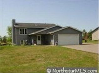 4338 Roberds Lake Trl, Faribault, MN 55021