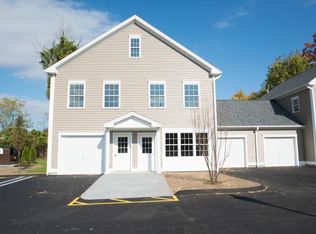 293 Naugatuck Ave #1, Milford, CT 06460