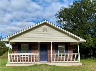 318 N Waco St, Mart, TX 76664