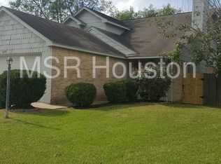 16102 Rosenridge Dr, Houston, TX 77053