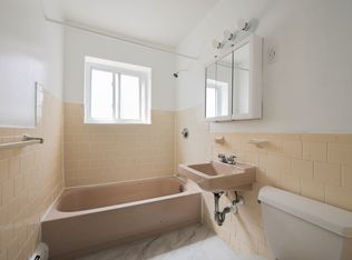 36 Westgate Rd SUITE 3, West Roxbury, MA 02132