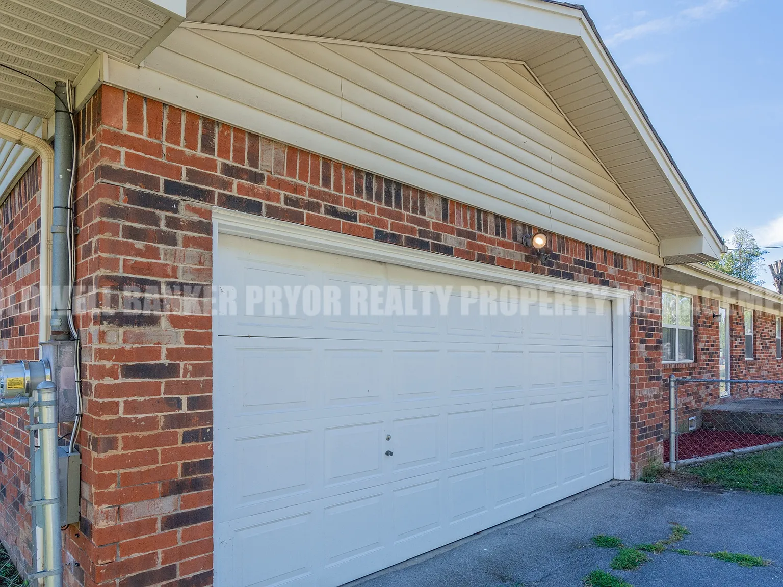718 Lullwater Road - 1 — Photo 3